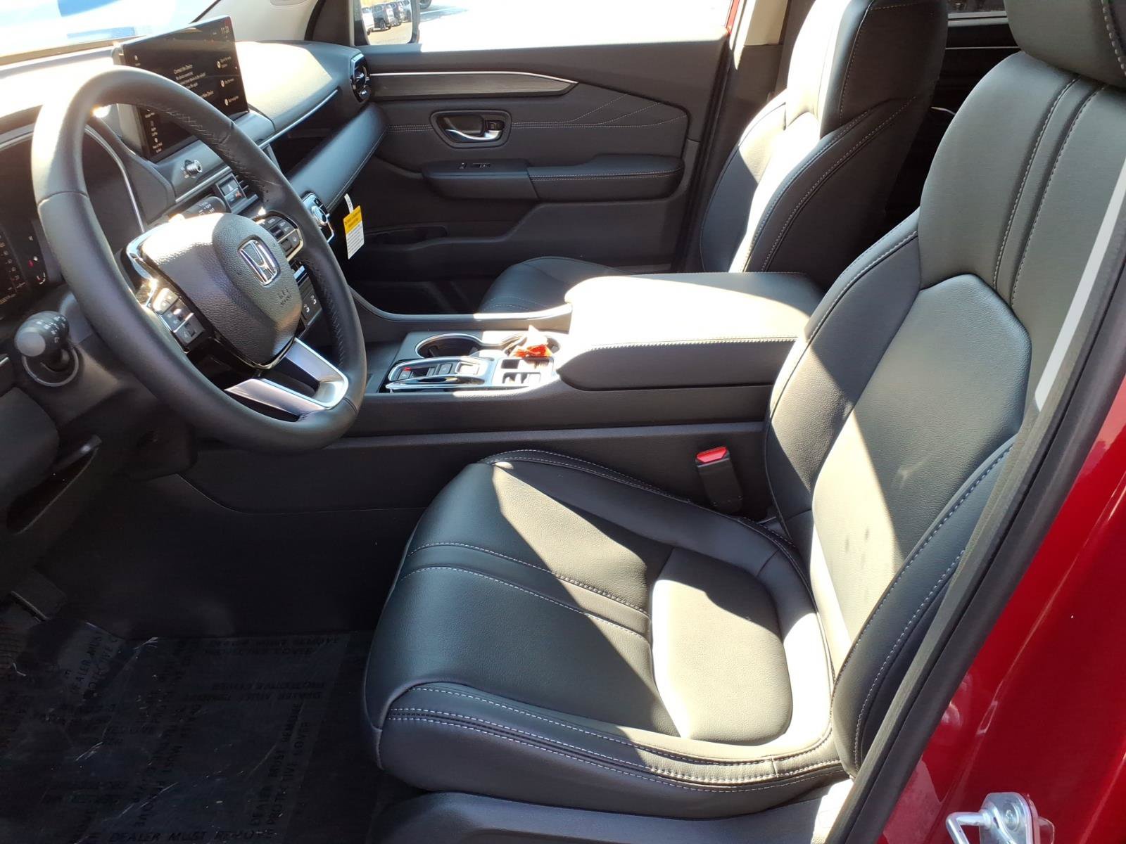 New 2026 Honda Pilot Touring image 7