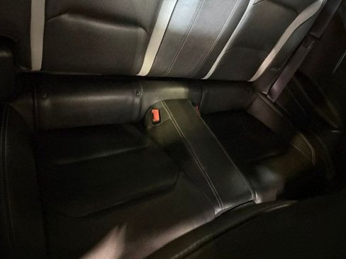 Used 2016 Chevrolet Camaro LT RWD image 12