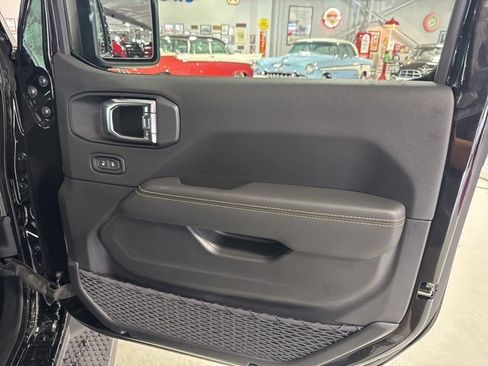 New 2025 Jeep Wrangler Sahara image 44