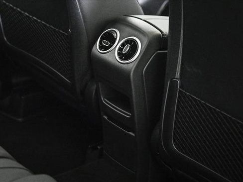 New 2026 Mercedes-Benz GLB 250 4MATIC image 19