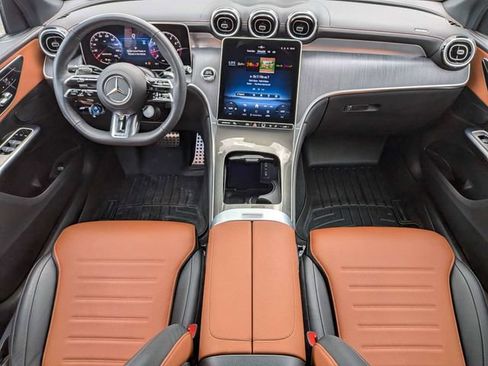 Used 2025 Mercedes-Benz GLC 43 AMG 4MATIC image 20