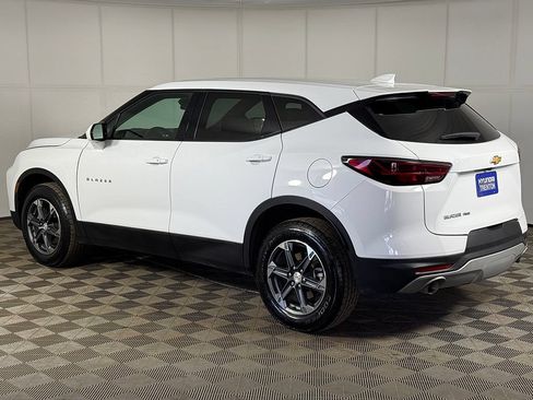 Used 2025 Chevrolet Blazer LT AWD/4WD image 7