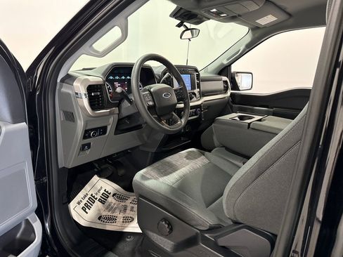 Used 2023 Ford F150 XLT w/ XTR Package image 16