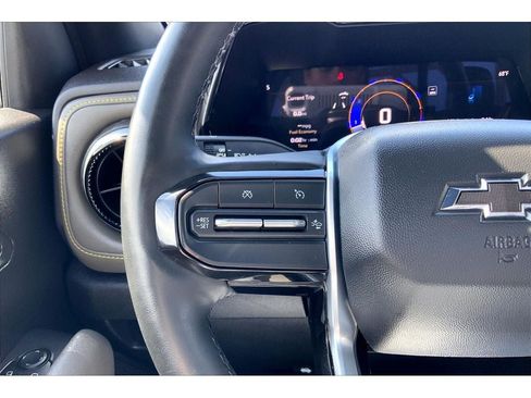 Used 2023 Chevrolet Colorado ZR2 w/ ZR2 Convenience Package III AWD/4WD image 20