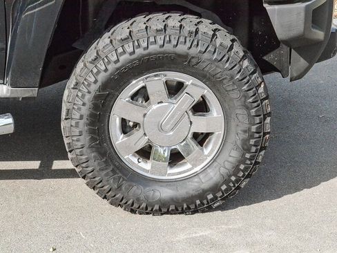 Used 2007 HUMMER H3 image 11