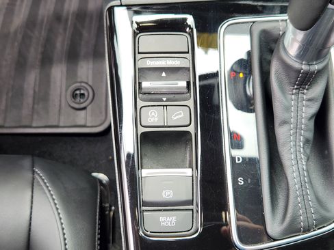 Certified 2025 Acura ADX AWD image 22