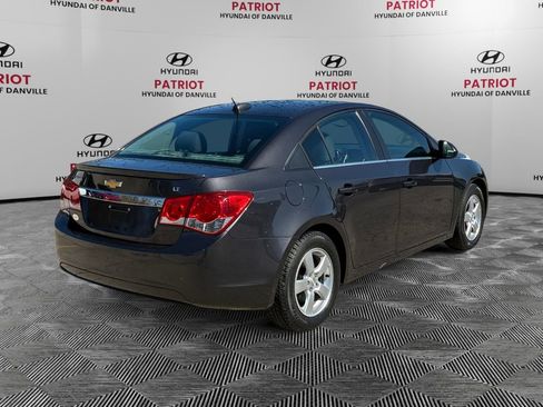 Used 2016 Chevrolet Cruze LT image 3