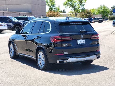 Used 2023 BMW X5 xDrive45e w/ Luxury Seating Package AWD/4WD image 3