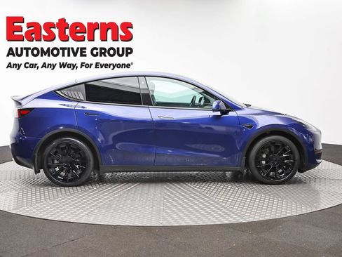 Used 2021 Tesla Model Y Long Range AWD/4WD image 4