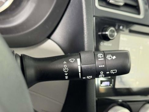 Used 2016 Subaru Forester 2.5i Limited image 24