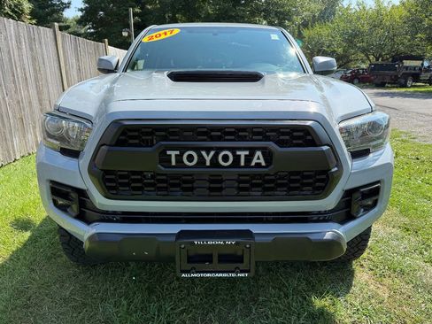 Used 2017 Toyota Tacoma TRD Pro image 7