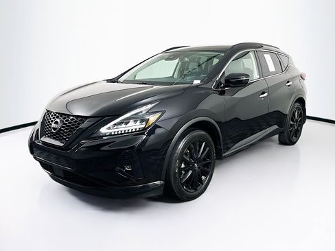 Used 2024 Nissan Murano SV w/ SV Midnight Edition Package image 3