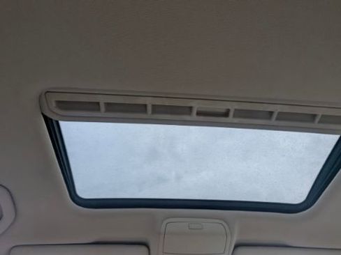 Used 2015 Volkswagen Passat 1.8T SE image 40