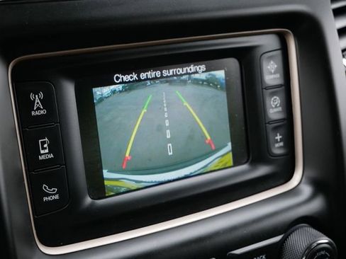 Used 2016 Jeep Grand Cherokee Laredo w/ Quick Order Package 23E image 28