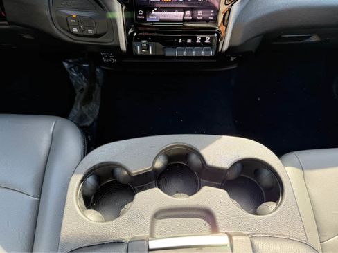 Used 2025 RAM 2500 Tradesman AWD/4WD image 21
