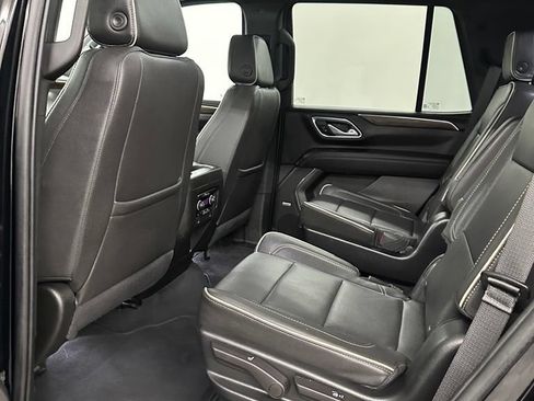 Used 2023 Chevrolet Tahoe Premier AWD/4WD image 28