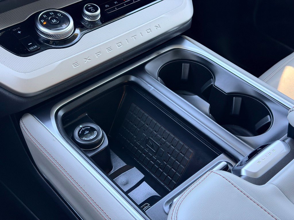Certified 2025 Ford Expedition Max Active RWD image 29