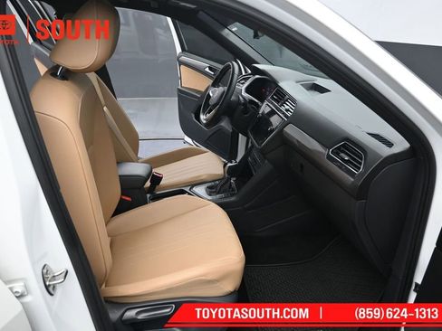 Used 2023 Volkswagen Tiguan SE R-Line FWD image 35