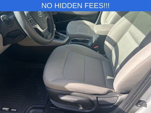 Used 2018 Hyundai Elantra SEL FWD image 16