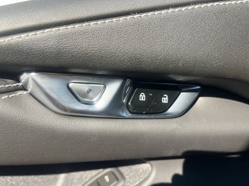 New 2026 Chevrolet Corvette Stingray Coupe w/ 1LT image 36