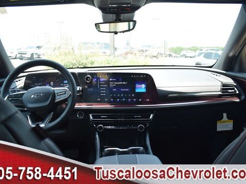 New 2026 Chevrolet Traverse Z71 w/ Driver Confidence Package AWD/4WD image 3