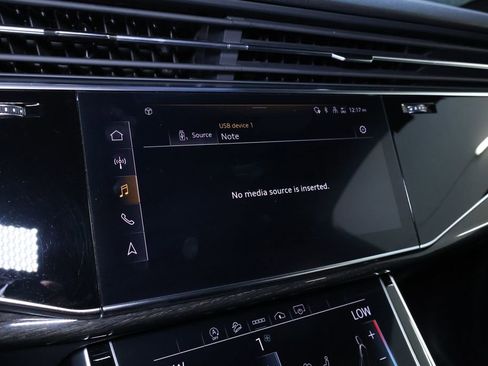 Used 2022 Audi Q7 3.0T Premium Plus w/ Premium Plus Package image 39