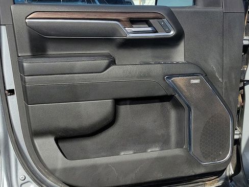 Used 2024 Chevrolet Silverado 1500 LT Trail Boss w/ LT Trail Boss Premium Package image 11