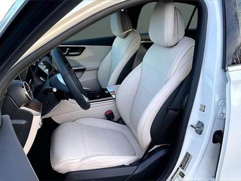New 2026 Mercedes-Benz C 300 4MATIC Sedan image 12