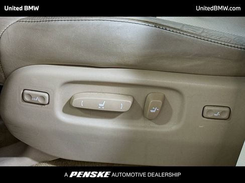 Used 2015 Lexus LX 570 4WD image 4