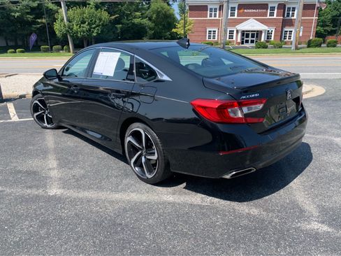 Used 2019 Honda Accord Sport image 5