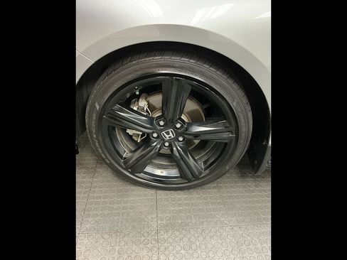 Used 2024 Honda Accord Sport image 33