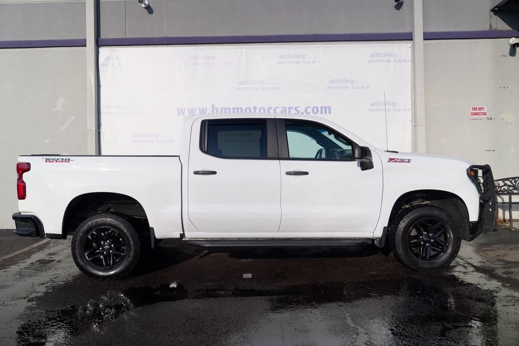 Used 2020 Chevrolet Silverado 1500 Custom Trail Boss w/ Custom Convenience Package AWD/4WD image 7