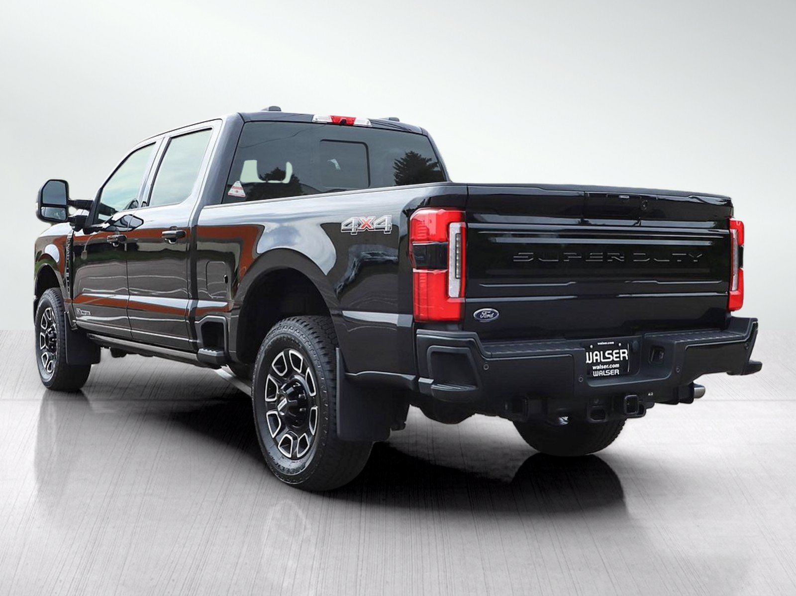 Used 2026 Ford F250 Platinum AWD/4WD image 3