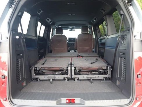 New 2025 Volkswagen ID. Buzz Pro S image 9