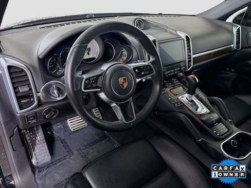 Used 2017 Porsche Cayenne S Platinum w/ Premium Package Plus (Pjy) image 9