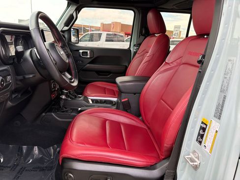 Used 2024 Jeep Wrangler Unlimited Rubicon 392 image 9