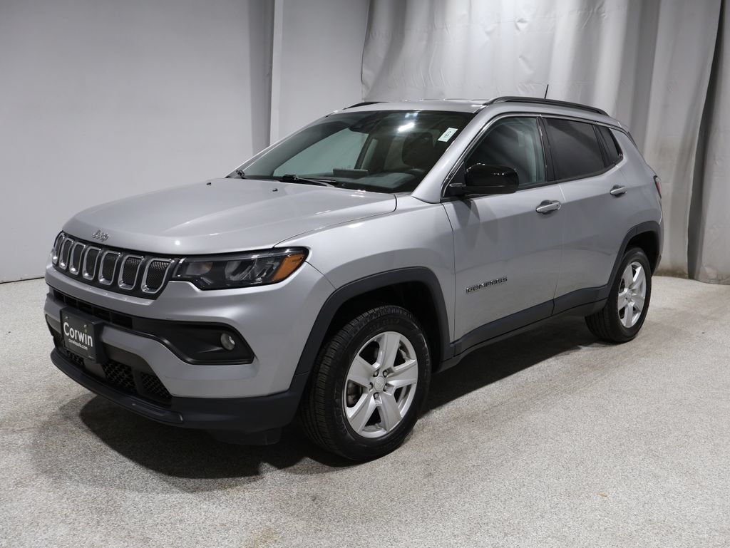 Certified 2022 Jeep Compass Latitude AWD/4WD image 6