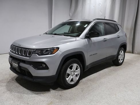 Certified 2022 Jeep Compass Latitude AWD/4WD image 6