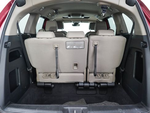 Used 2023 Honda Odyssey Touring image 9