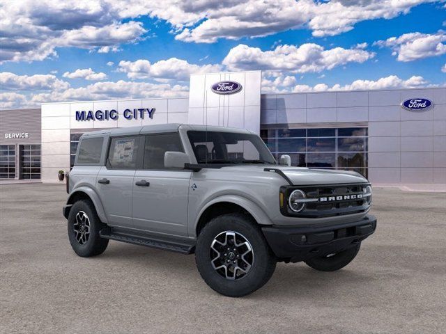 New 2026 Ford Bronco Outer Banks AWD/4WD image 7