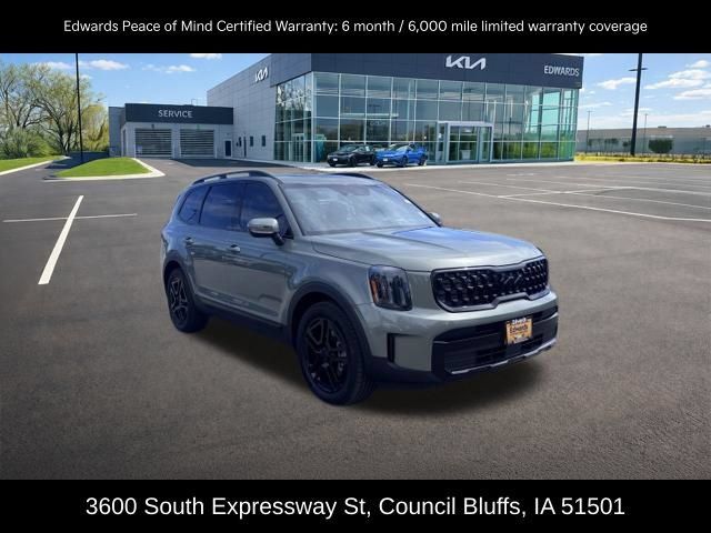 Used 2025 Kia Telluride EX X-Line AWD/4WD image 3