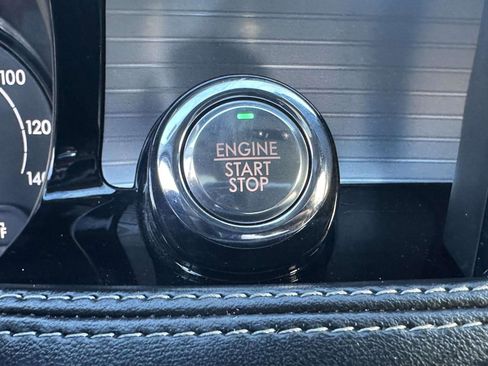 Used 2022 Lincoln Corsair AWD w/ Equipment Group 101A image 25