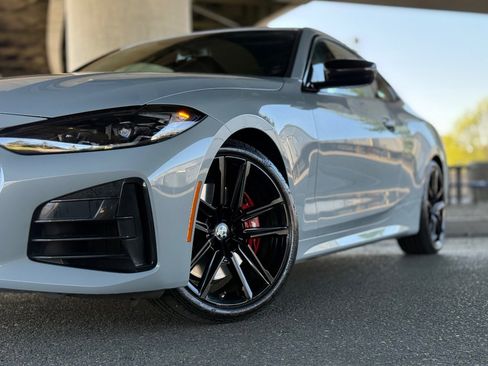 Used 2023 BMW M440i Coupe w/ Premium Package RWD image 7