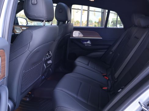 Certified 2025 Mercedes-Benz GLE 450 4MATIC Coupe w/ Winter Package image 17