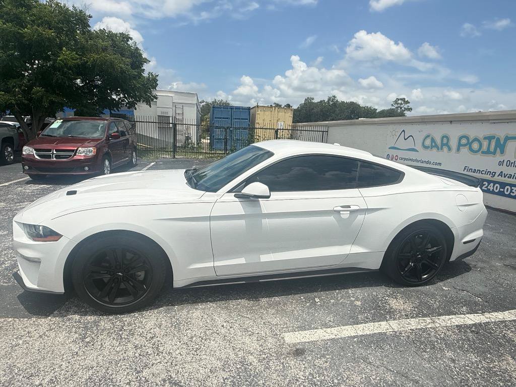Used 2018 Ford Mustang Premium RWD image 2