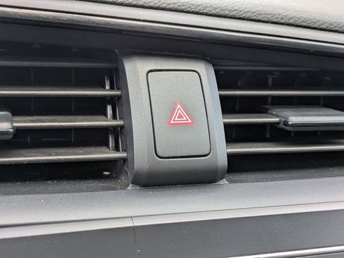 Used 2016 Honda Civic LX image 31