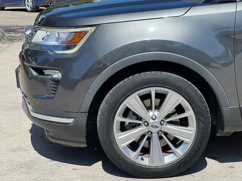 Used 2019 Ford Explorer Limited w/ Class III Trailer Tow Package FWD image 25