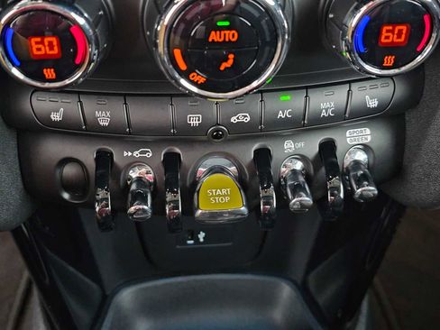 Used 2024 MINI Cooper SE image 27