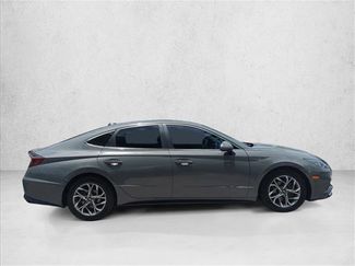 Used 2022 Hyundai Sonata SEL FWD video 4