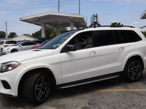 Used 2018 Mercedes-Benz GLS 550 4MATIC image 6